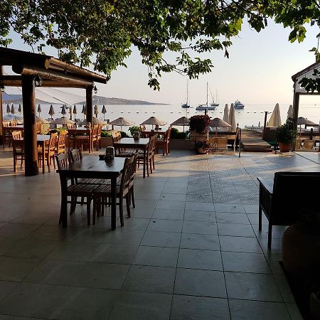 Kaptan Hotel Голтуркбуку Екстериор снимка